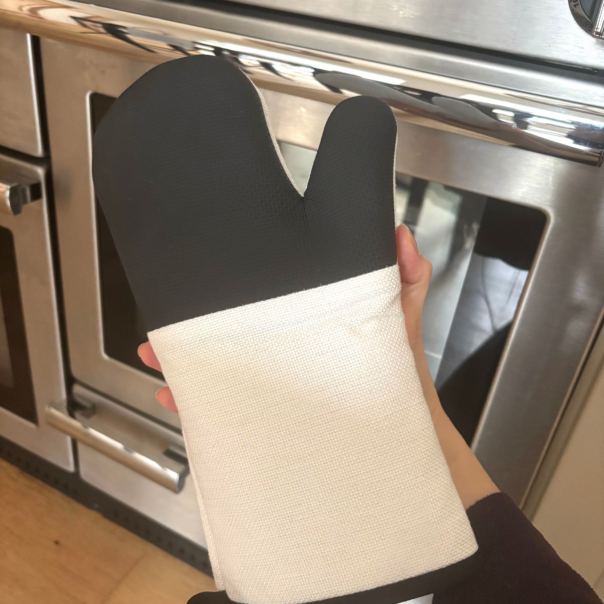 Oven Mitt made using Children's Artwork | Gifts for Mums | Little Heirloom